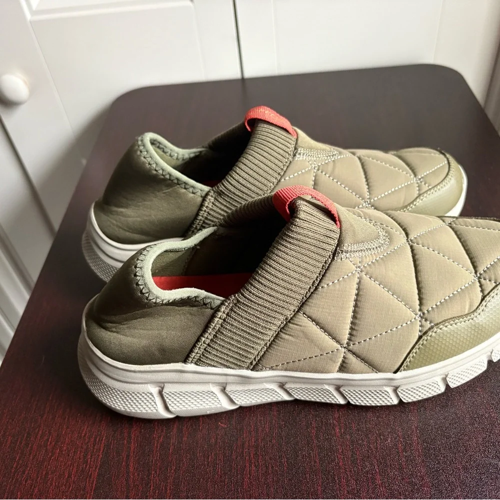 Skechers Olive Green Quilted Slip-On Athletic Shoes with Red Pull Tab